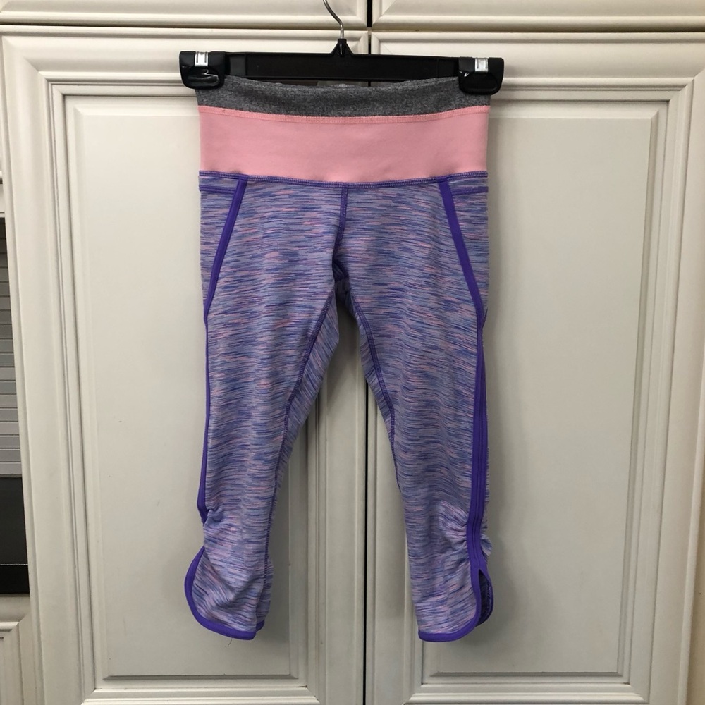 Ivivva by Lululemon reversible girls crop leggings